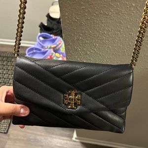 KIRA CHEVRON CHAIN WALLET